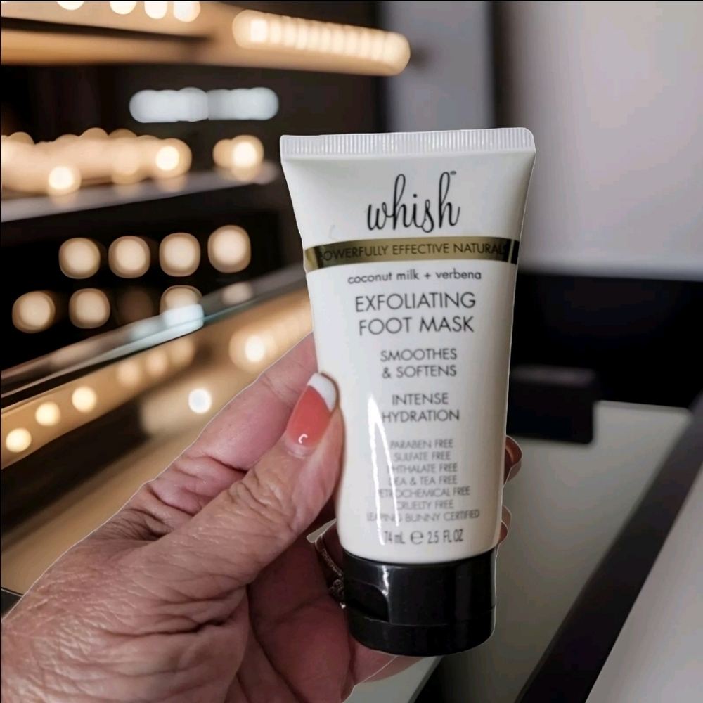 Whish exfoliating foot mask 2.5 fl oz *